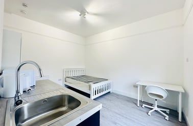 62 Park Road, Lenton, Nottingham - Image 2